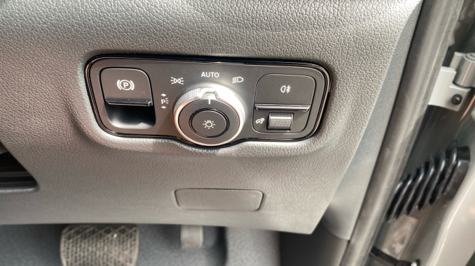 Mercedes-Benz Vito L2 Diesel Rwd 119CDI Select Van 9G-Tronic - Image 33